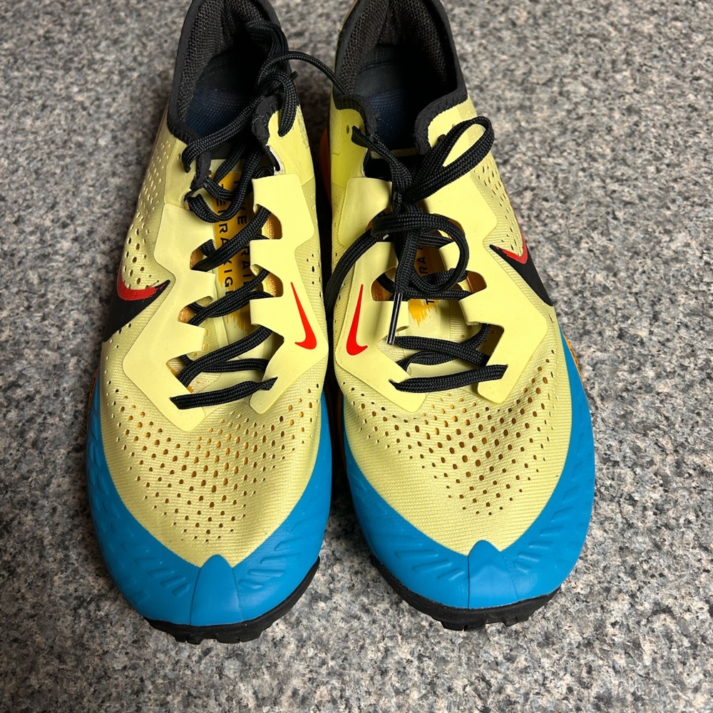 Nike Air Zoom Terra Tiger Yellow and Blue Athletic Shoes